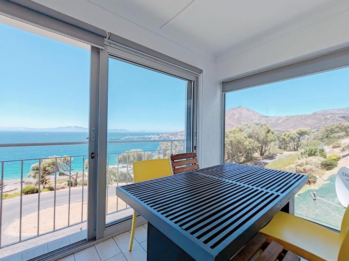 Bay Views Apartment Simonʼs Town Exterior foto