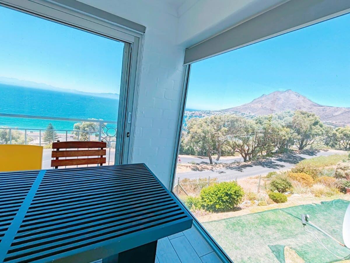 Bay Views Apartment Simonʼs Town Exterior foto